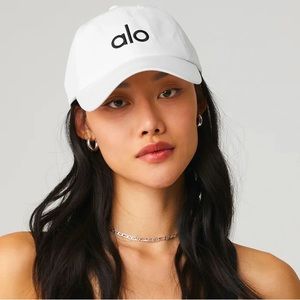ALO Yoga White Off-Duty Cap